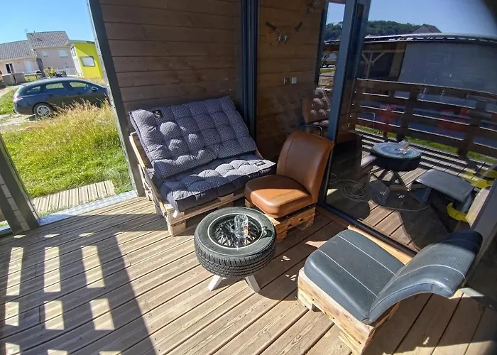 Mechanical Cottage, Old Cars And Bikes