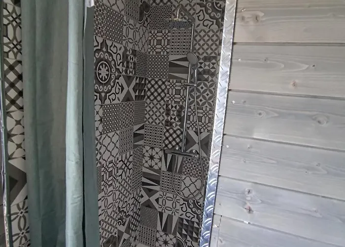 Mechanical Cottage, Old Cars And Bikes